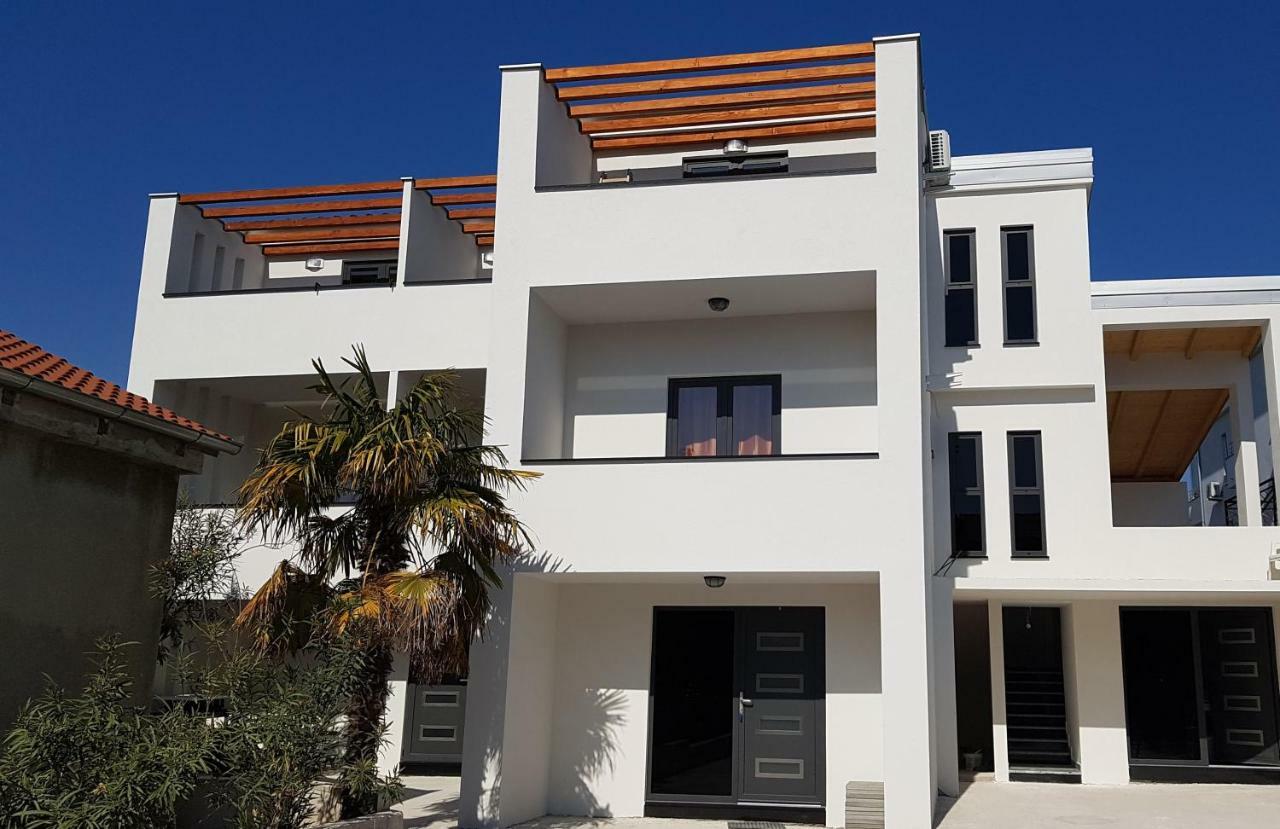 Apartments Star With Pool Biograd Na Moru Exterior photo