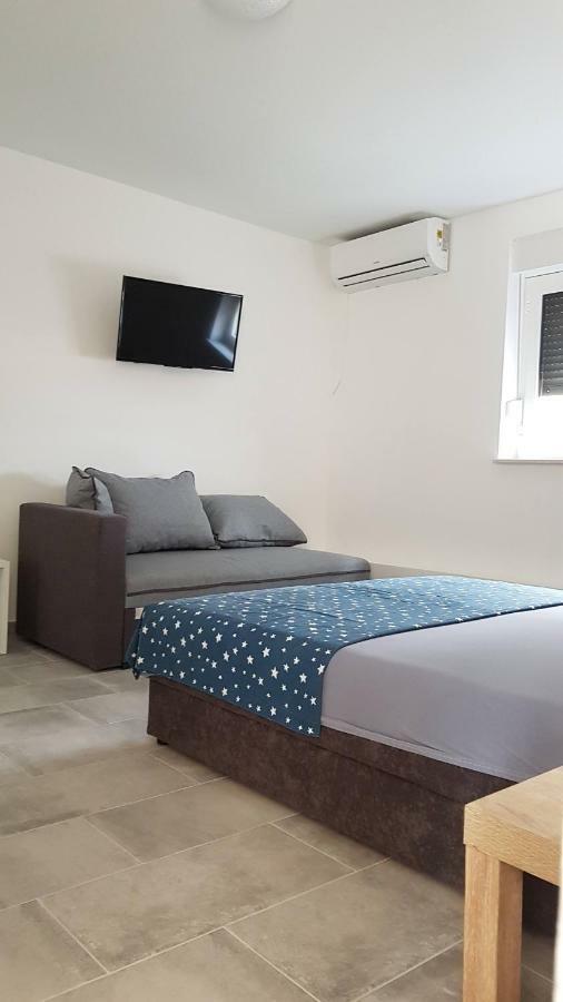 Apartments Star With Pool Biograd Na Moru Exterior photo