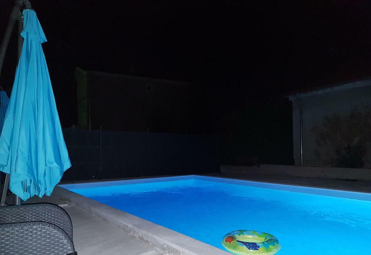 Apartments Star With Pool Biograd Na Moru Exterior photo