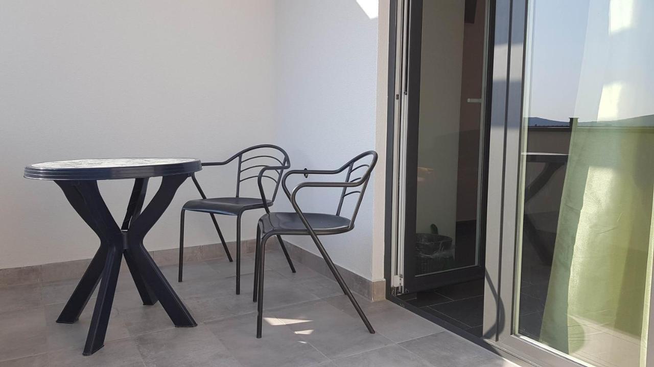 Apartments Star With Pool Biograd Na Moru Exterior photo